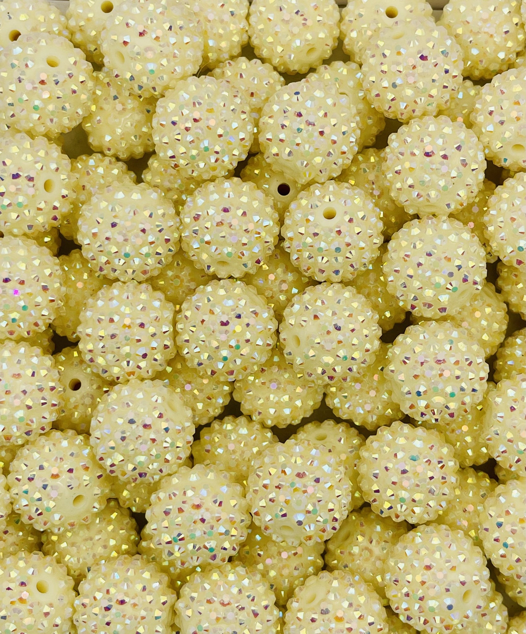Cream Rhinestone Bubblegum Beads – Elegant Sparkle for DIY Jewelry & Crafts