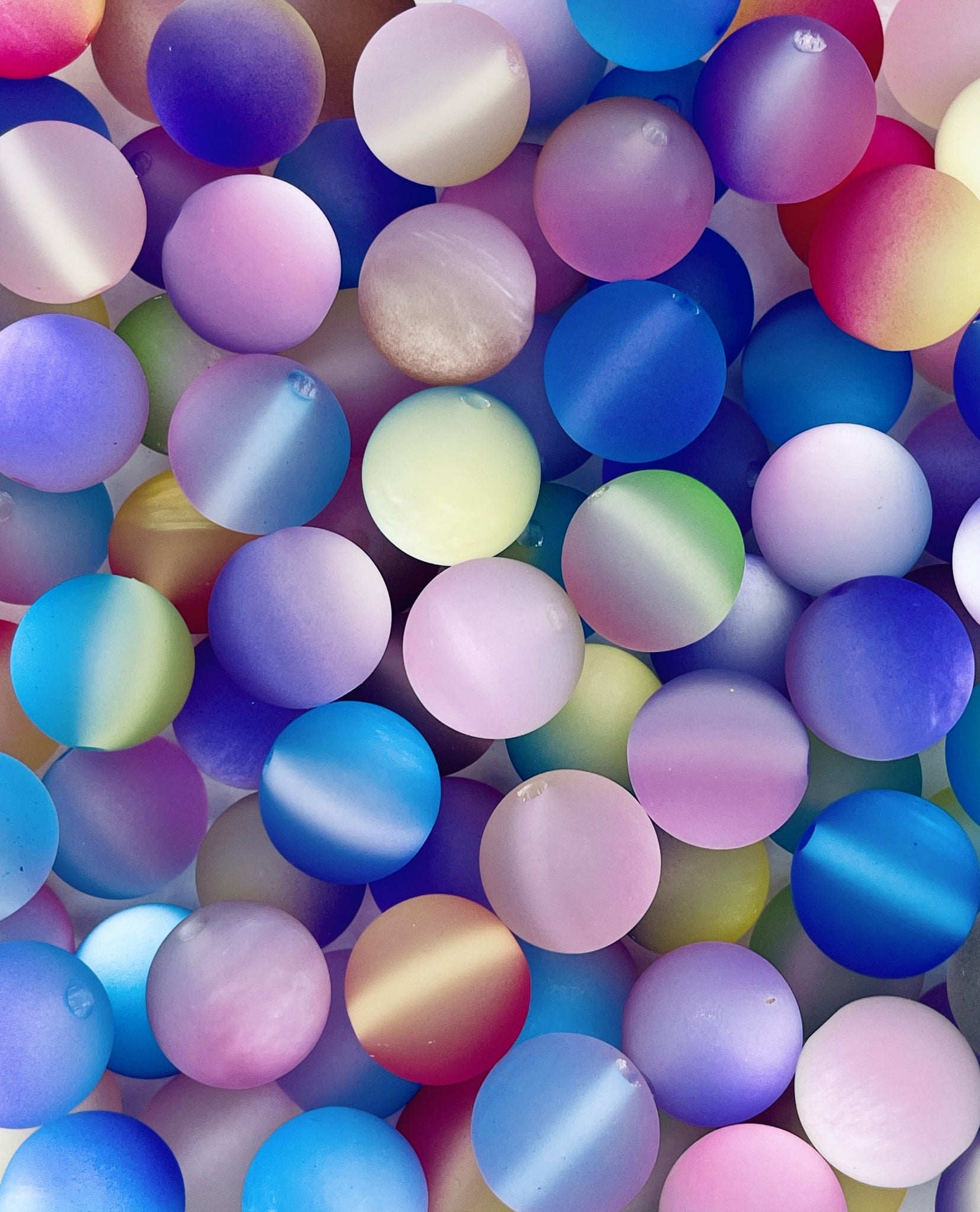 Half-Tone Frosted Beads