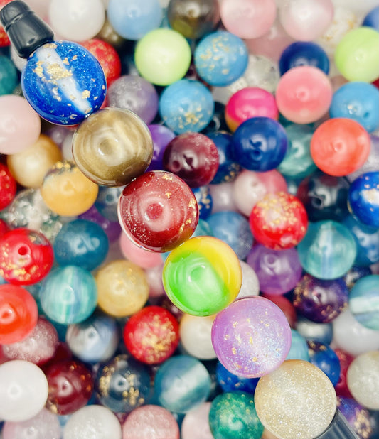 Multi Color Bead Mix with Glitter & Gold Flakes – Round Assorted Beads