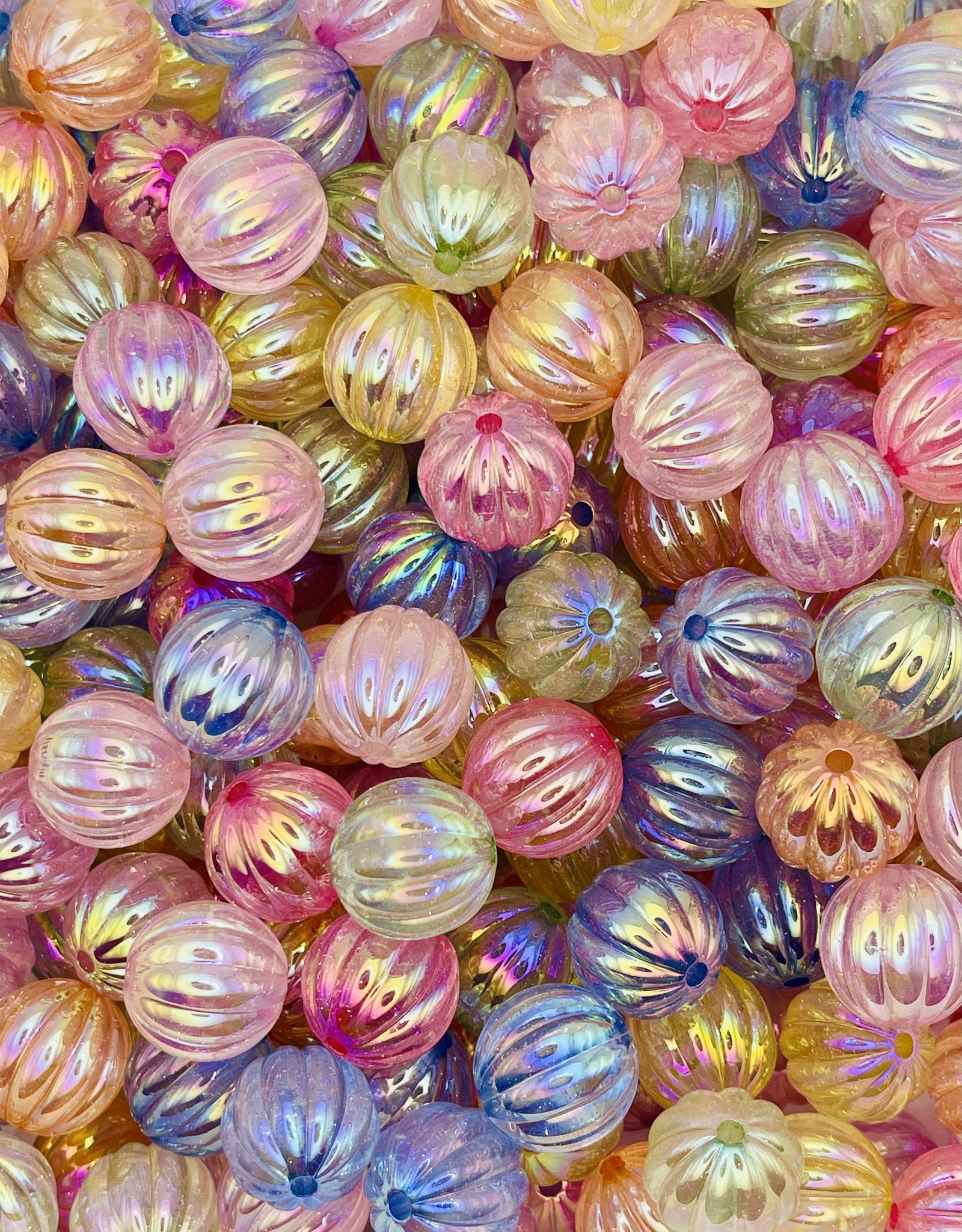 Luminous Iridescent Pumpkin Beads - Radiant Crafting Treasures