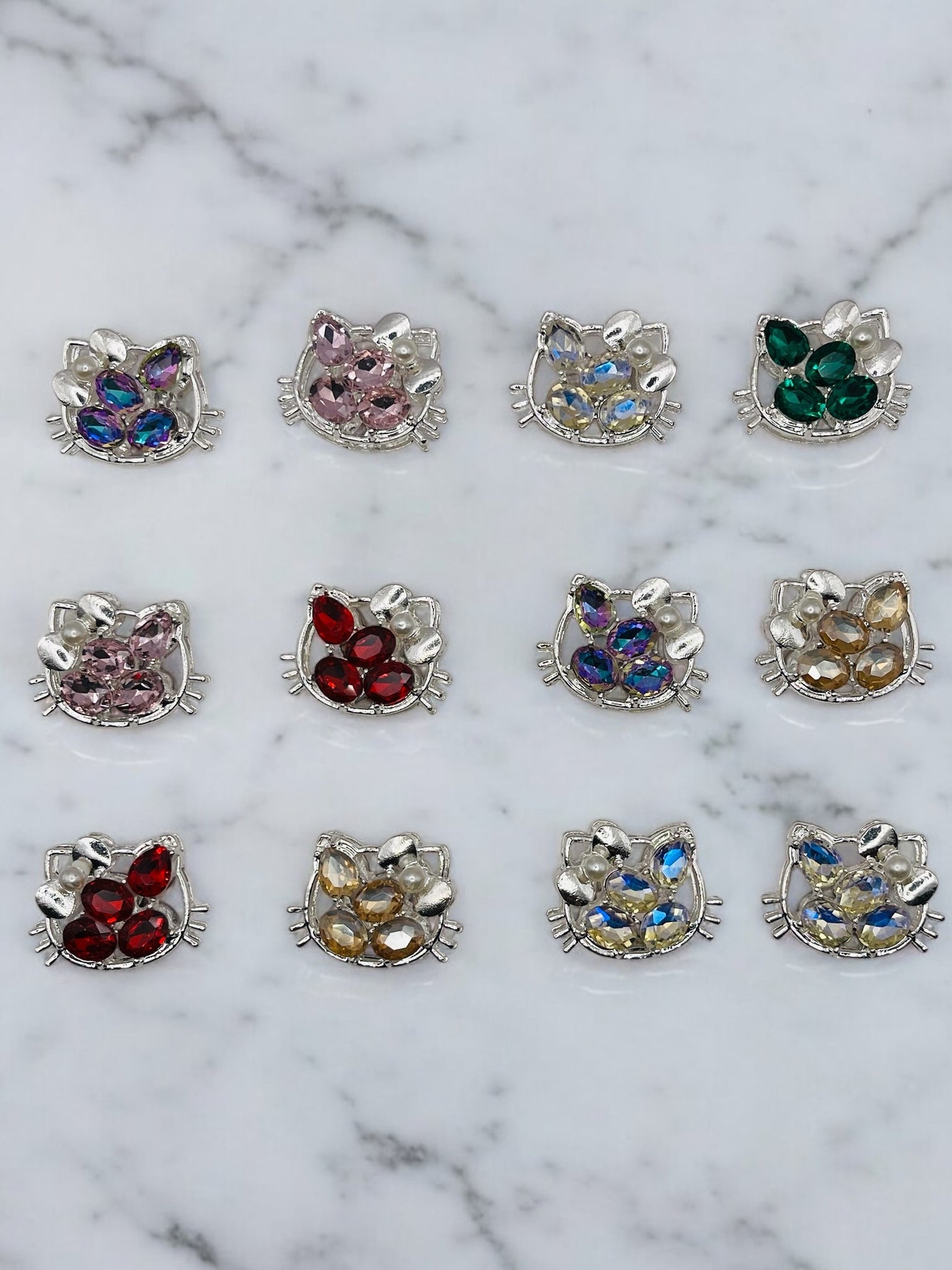 Rhinestone Cat Head!