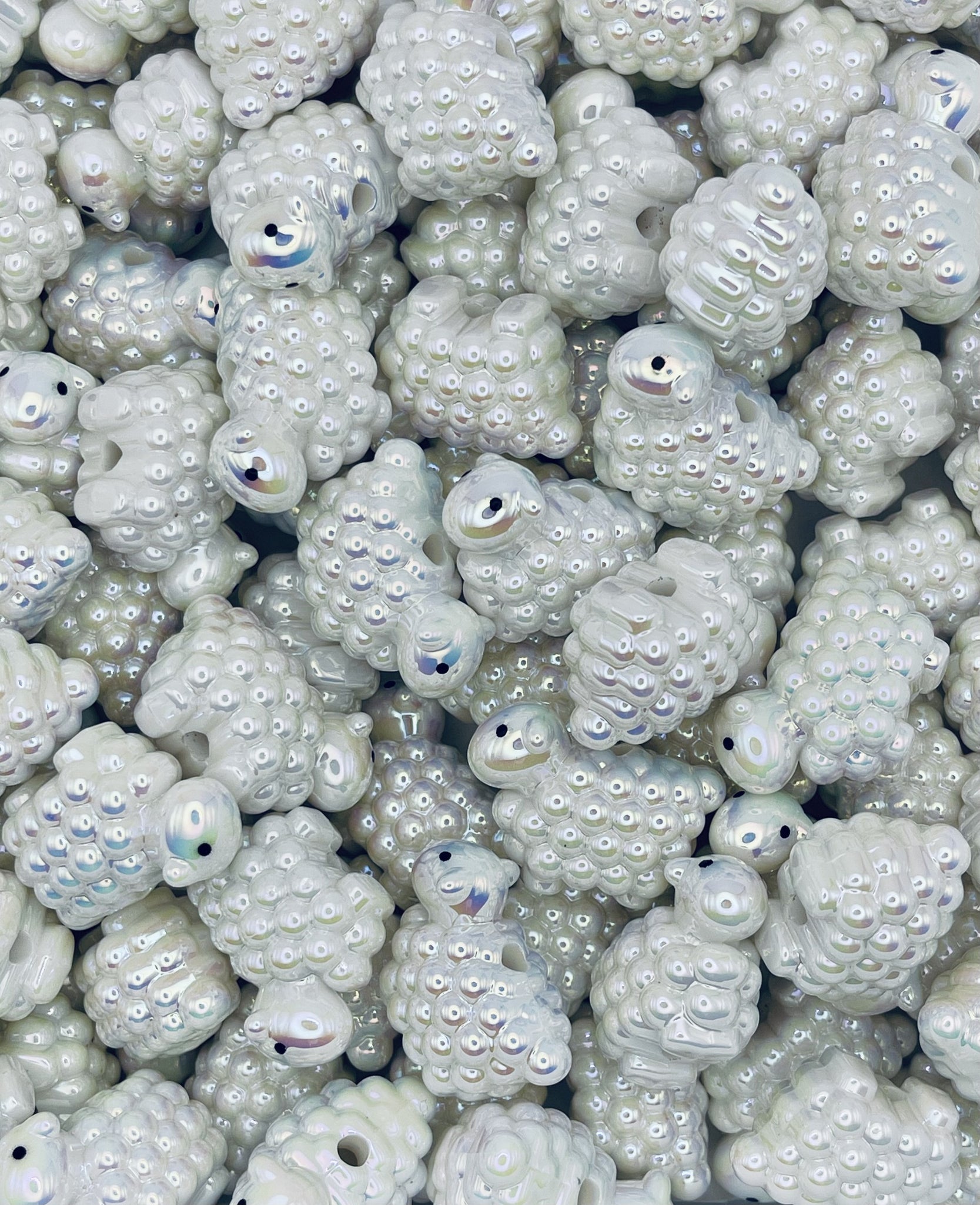 Pearl Iridescent Sheep Beads