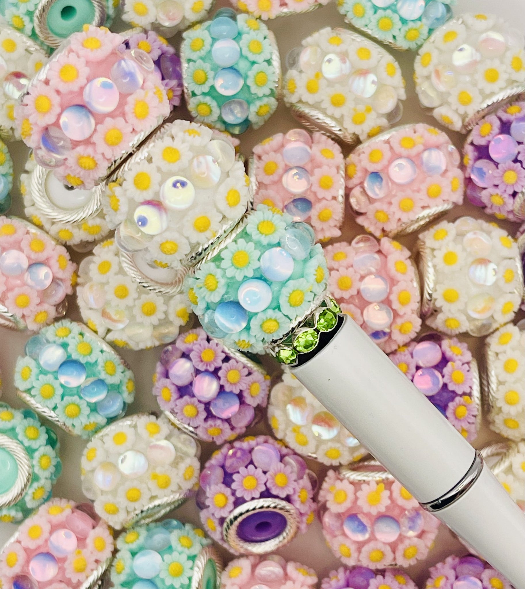 Floral Garden Beads – Pastel Barrel Beads with Daisies &   Iridescent Accents