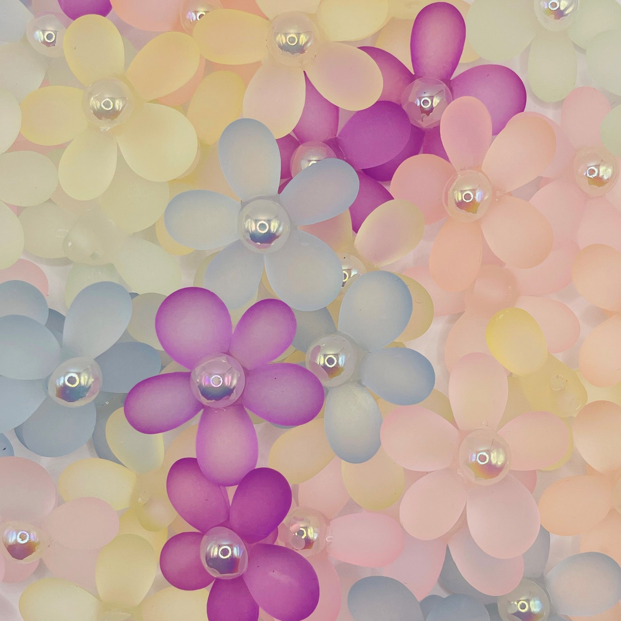 Large Pastel-colored Daisy flower beads!