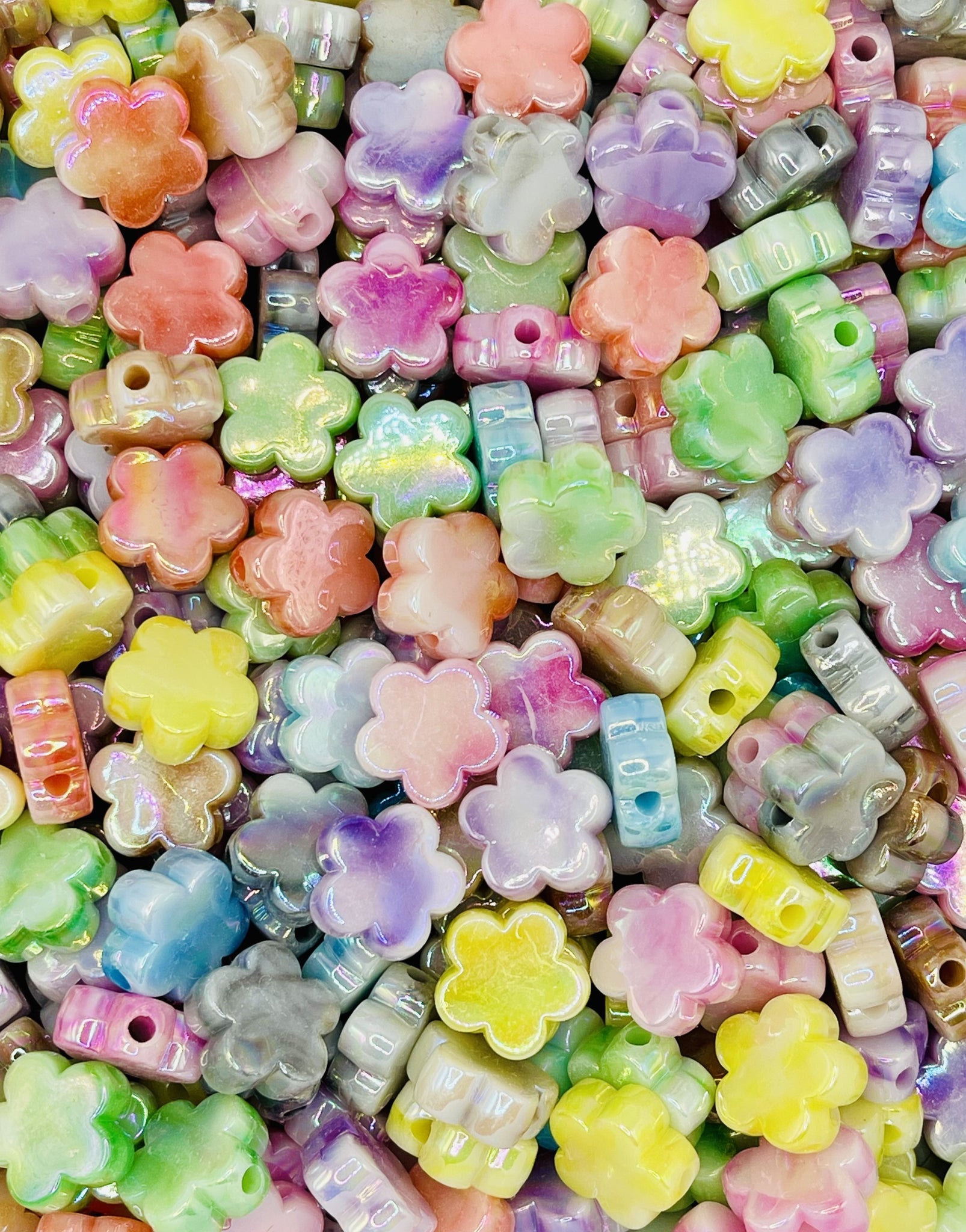 Iridescent Flower Bead Collection – Pastel Flower-Shaped Beads for Jewelry and Crafting